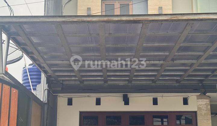 Murah Ruko Berlokasi di Jalan Raya Kemanggisan Ilir Palmerah jakarta Barat 