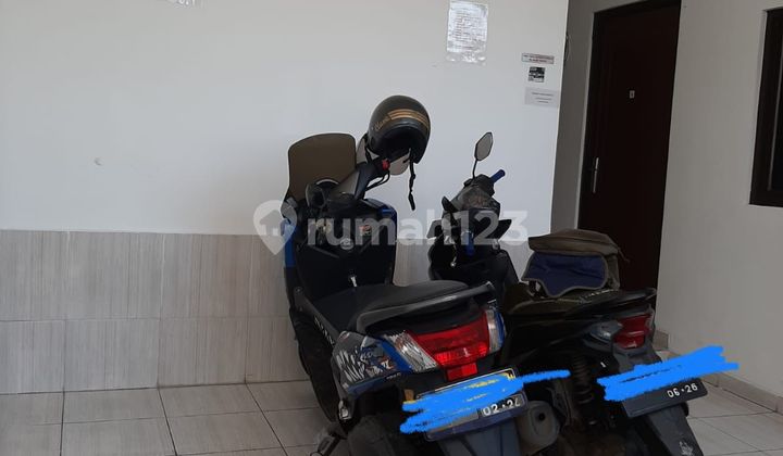 Investasi Rumah Kos 11 Kamar Strategis di Tanjung Duren Grogol Jakarta Barat 2