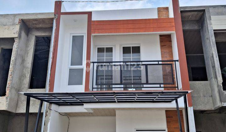 Rumah Baru dekat Universitas Budi Luhur Ciledug Raya Jakarta Selatan  2