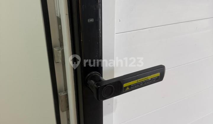 Rumah Baru 2 Lantai Tanpa DP Dekat Tol Petukangan Jakarta Selatan