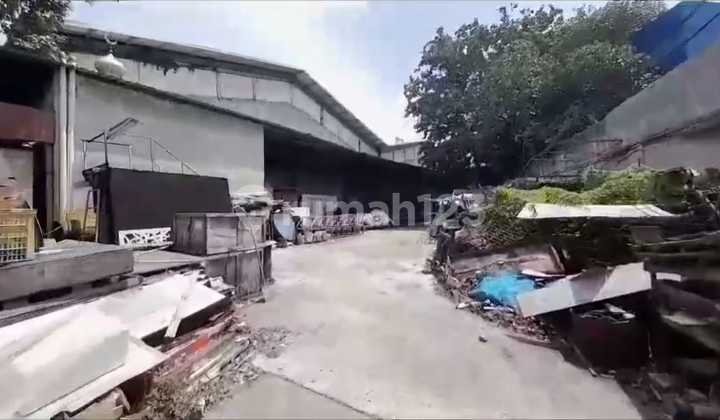 Gudang Depan Pintu Tol Rawa Buaya Jakarta Barat Gudang Depan Pintu Tol Rawa Buaya Jakarta Barat