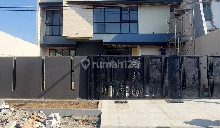 Rumah 2 Lantai Baru di Kertajaya Indah, Surabaya Baru Dibangun  1