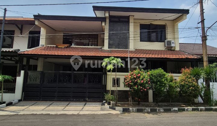 DIJUAL Rumah Darmo permai Timur Siap Huni Terawat DIJUAL Rumah Darmo permai Timur Siap Huni Terawat