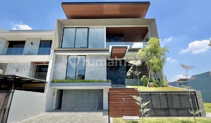 RUMAH BARU GRESS DI KAWASAN GOLF CITRALAND CLUSTER SOMERSET 3 LANTAI KONSEP VILLA HIGH SPEK QUALITY