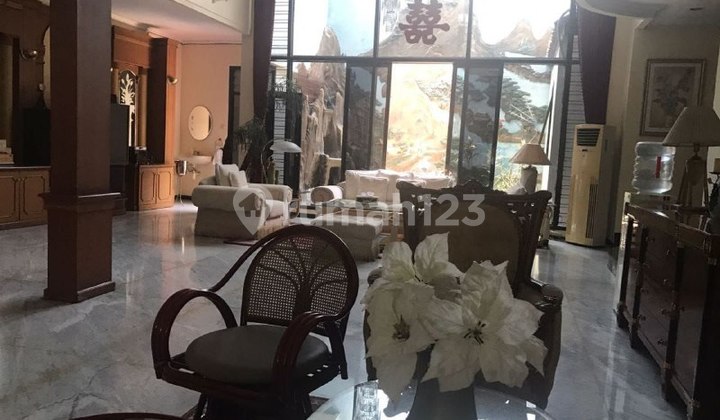 SEWA MURAH Rumah Raya Darmo Permai STRATEGIS, SEMI FURNISH 2