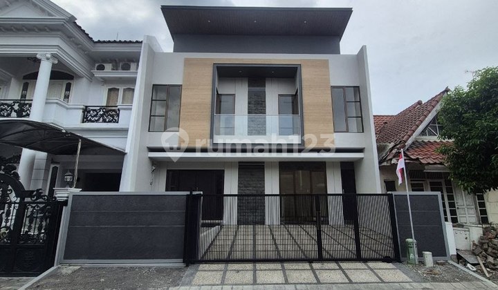 Rumah International Village Citraland NEW MINIMALIS carport 2