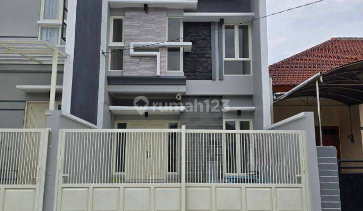 Rumah Nginden Intan Timur New, Minimalis Row 3 Mobil 1