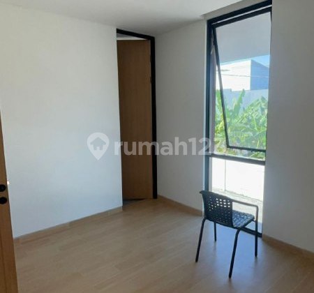 Disewakan Central Park Merr  Surabaya                   2