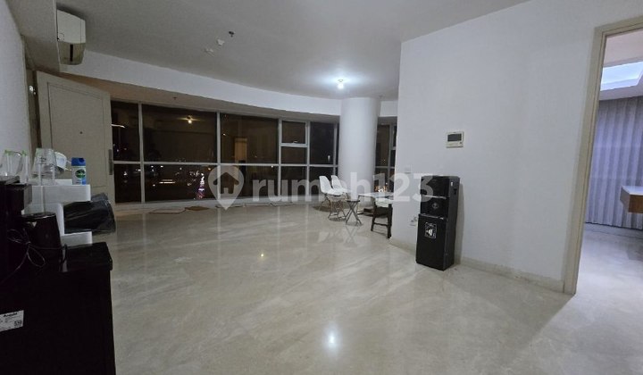 Apartment One Icon LT09 - Tunjungan Plaza 6                    