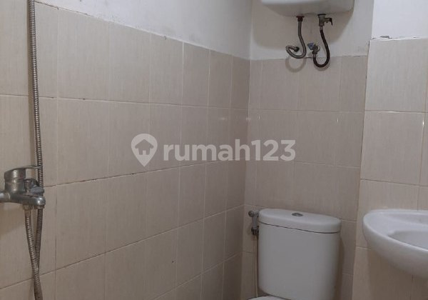 FOR SALE/RENT CHEAP Puncak Permai Apartment 2