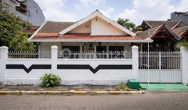 Dijual Rumah Wisma Permai