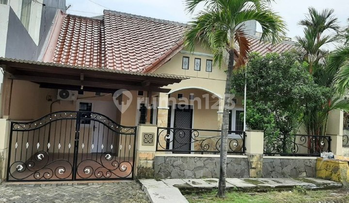 Babatan Pratama House STRATEGIC, PLN 3500 WATT