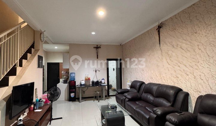 Dijual Rumah Lebak Arum Terawat Furnish   2