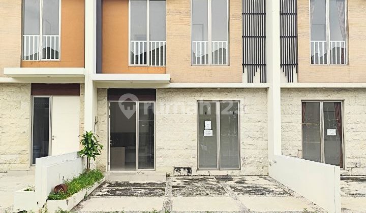 For Sale Greenland House Menganti