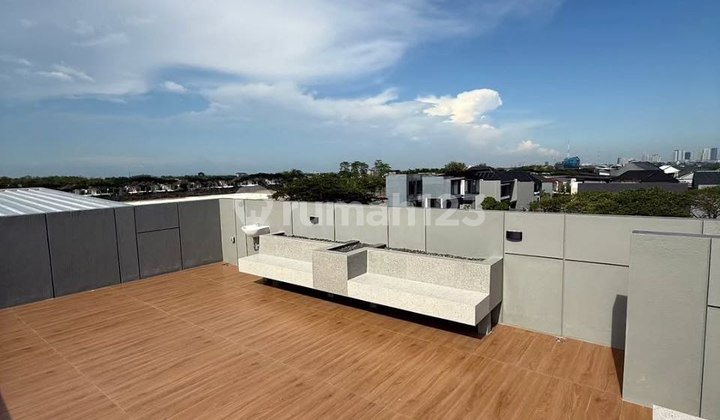 CITRALAND WATERFRONT LUXURY HOUSE HIGH SPEC ROOFTOP 2