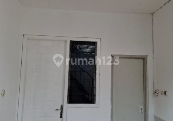 Dijual Rumah Pantai Mentari