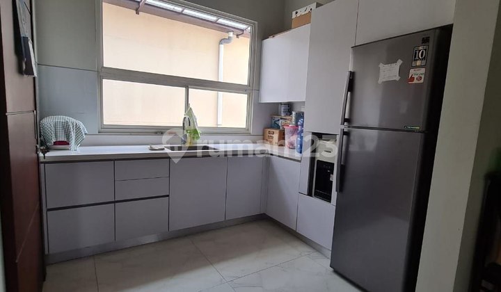 Darmo Permai Timur House - West Surabaya Minimalist Model 2