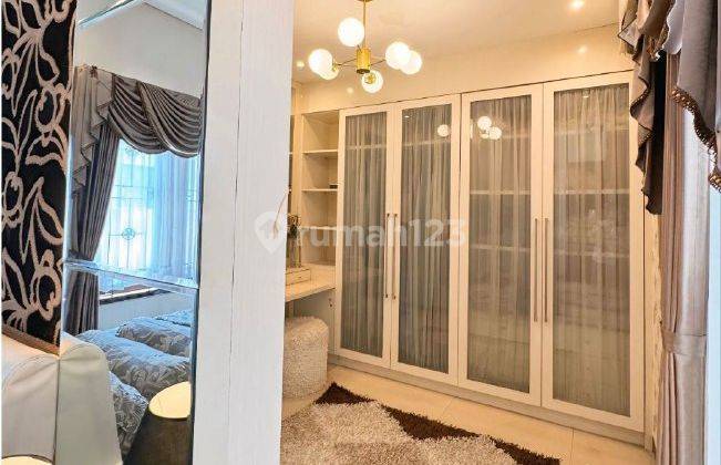 Royal Residence Cluster Balmoral Siap Huni Furnished 2