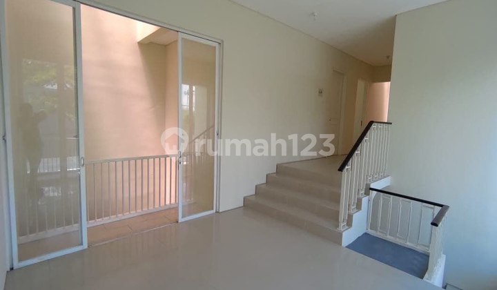 Royal Residence MINIMALIS SIAP HUNI                          2