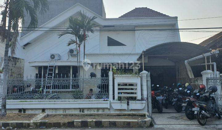 Rumah Dharmahusada indah utara  STRATEGIS  1