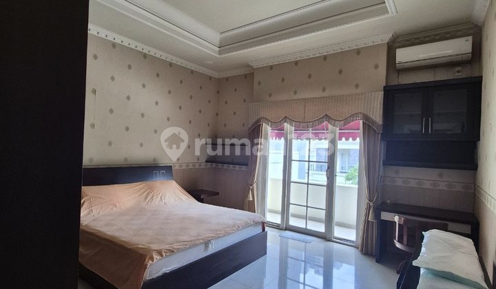 Rumah Laguna Regency Pakuwon City Siap Huni Furnish