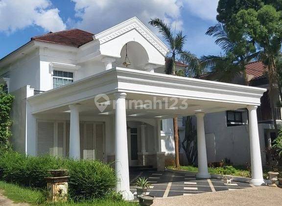 Rumah besar dan mewah di legenda wisata 2