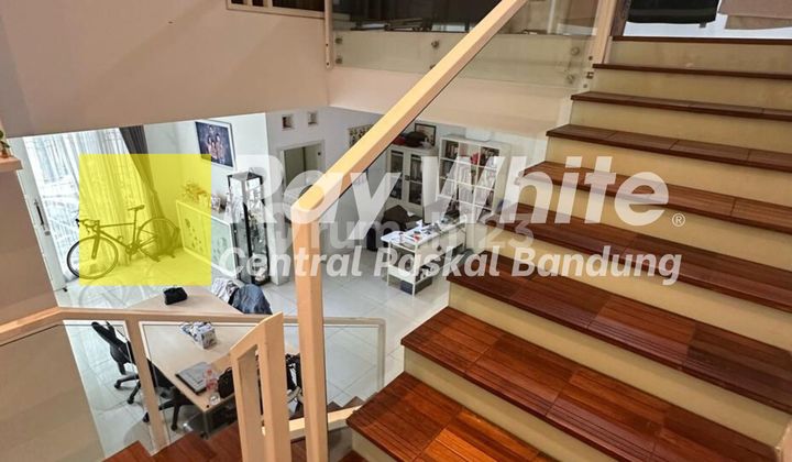 Rumah di Batununggal Bandung Rumah di Batununggal Bandung