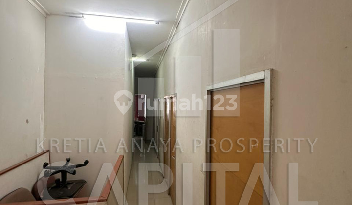Strategic Shop House in Burangrang, Bandung 2