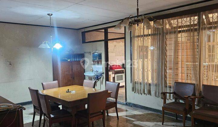 Rumah Vintage Berpotensial Di Daerah Cihapit Bandung? Klik Iklan Ini Yuk 1