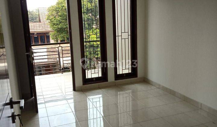 Disewakan/Dijual Rumah Cantik Di Daerah Sarijadi Bandung. Yuk Cek Iklan Ini Dulu 1