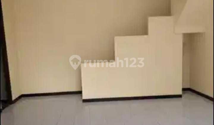 Disewakan Rumah 2 Lantai di Buahbatu 2