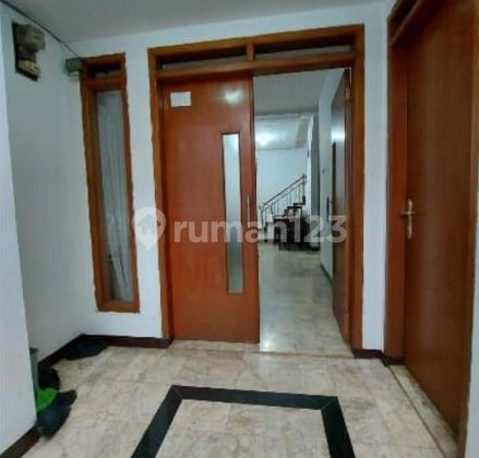 Disewakan Rumah di Cikutra 2