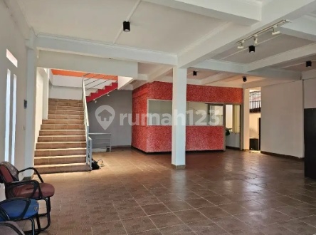 Office Building/Commercial Space for Rent in Cukang Kawung Cikutra