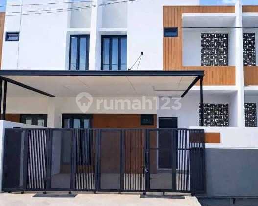 Rumah Baru 2 Lantai di Perumahan Cileunyi Dekat Kampus Jatinangor Rumah Baru 2 Lantai di Perumahan Cileunyi Dekat Kampus Jatinangor