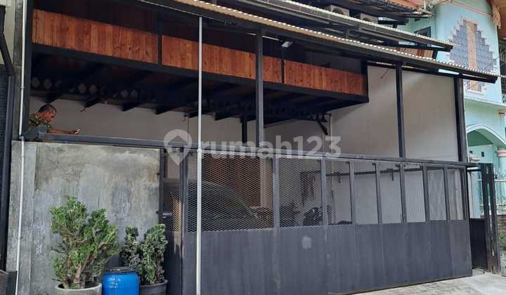 Two-Storey Industrial House in Taman Kopo Indah