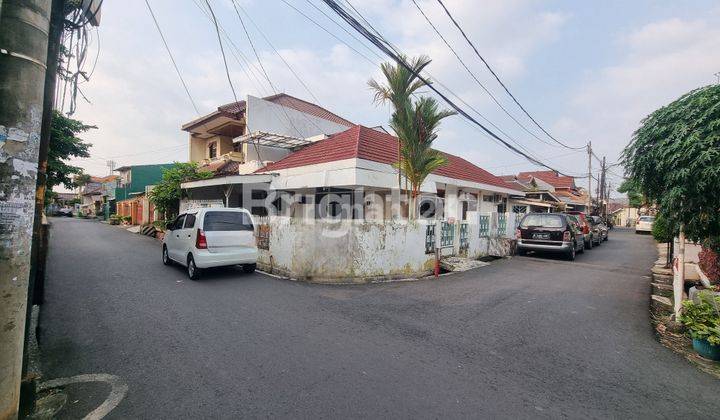 Rumah bagus di jalan segi Tiga emas 1