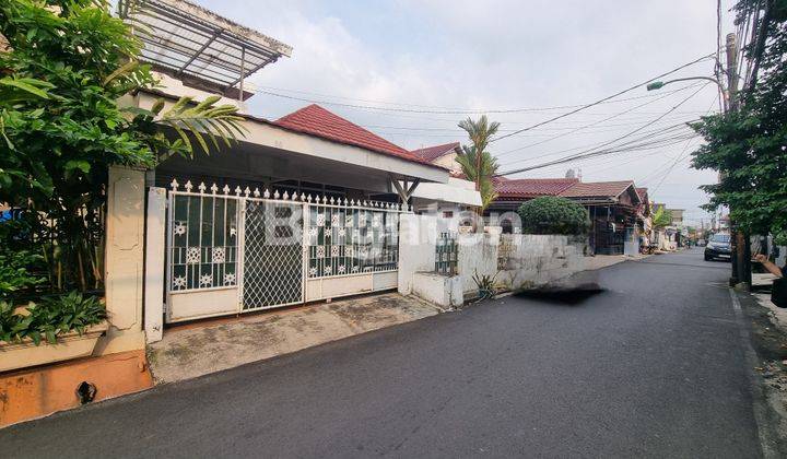 Rumah bagus di jalan segi Tiga emas 2