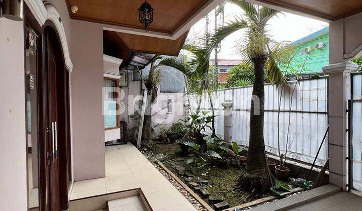 Rumah 2lt di Pamulang Lokasi strategis di jln.Utama (cocok utk usaha/ dokter/ notaris/ kolsultan 2