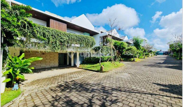 VILLA UNGASAN WITH OCEAN, GREEN HILL AND SUNSET VIEW 1