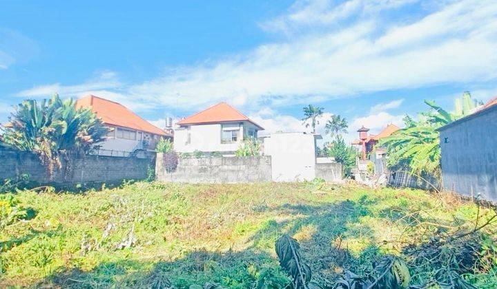 Hanya 5 Menit Ke Pantai, Di Jual Tanah 250 m² 1