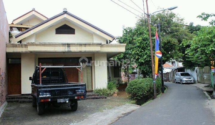 rumah hook siap huni sudah shm area menteng  1