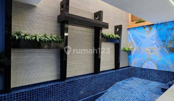 Dijual Rumah 3,5 Lantai di Pondok Indah  1