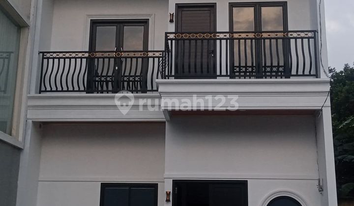 Rumah Moderen di Cibubur Siap Huni 2