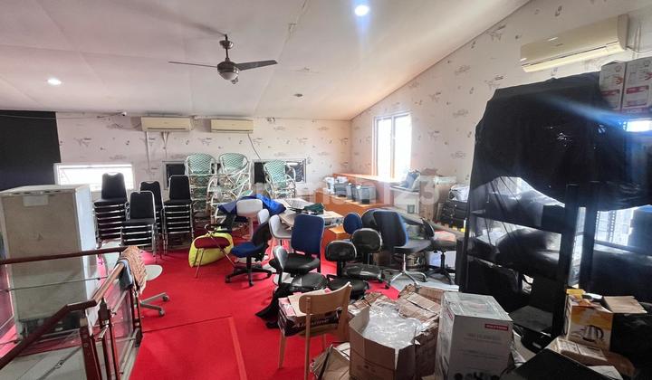 For Sale Quick Commercial Building - Strategic Cipete Area Suitable for Boarding House or Office 2