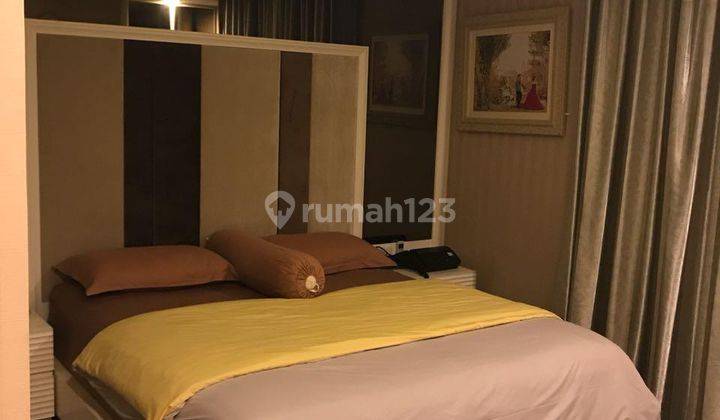 Apartment Full Furnished Private Lift Royal Mediterania Central Park Siap Huni  2