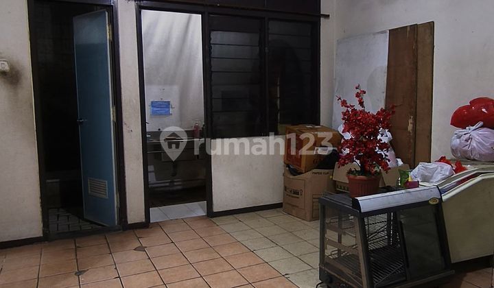 Dijual Rumah 2 LT 7 X 15 M2 LT 105 M2 LB 150 M2 di Kedoya Sunrise Garden Ada 3 KT 3 KM SHM, Butuh Renovasi Ulang, Survei & Nego Yuk Sampai Deal! 2