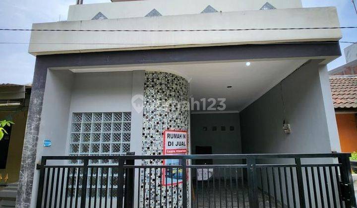 Rumah 2 lt di Cimone Permai, Shm, lt 60 m2 lb 100 m2  Ada 3 kt 2 km  Ada teras cocok utk tempat tinggal dan usaha online,  nego yuk sampai deal!!  1