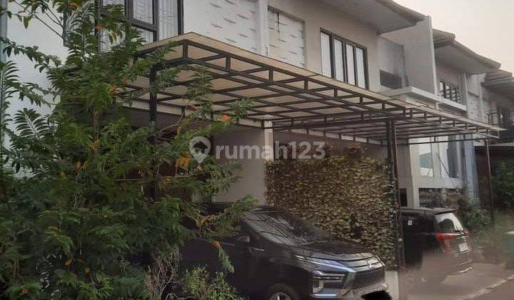 Rumah 2 lt di Tanjung Barat Jakarta selatan lt 198 m2 lb 150 m2  ada 3+1 kt 3 +1 km , Shm ada ac, canopy, letaknya strategis TB Simatupang nego yuk sampai deal!!  1