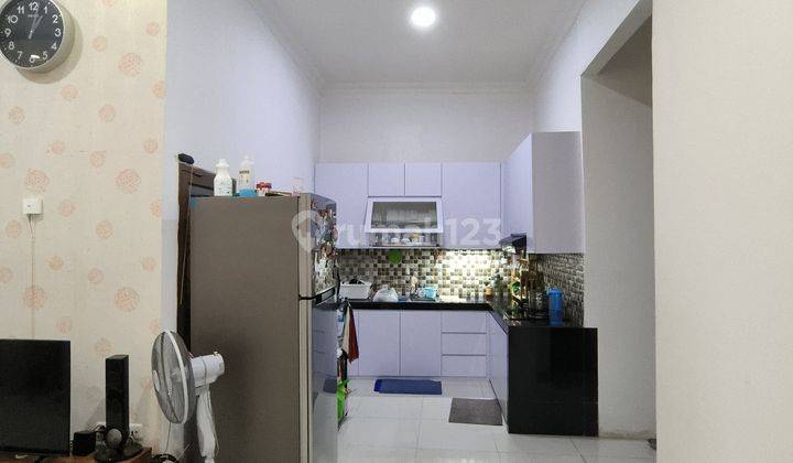 Rumah 1 lt 6 x 17 m2 di Duta Garden Shm hadap Utara ada 3 kt 2 km, ada dapur, ruang tamu, nego yuk sampai deal!  2