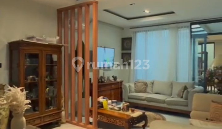 Dijual Rumah 2 LT di Cinere Blok J LT 100 M2 LB 120 M2 Semi Furniture Ada 2+1 KT 3+1 KM,, SHM, Listrik 3.500 W, Air Tanah Bagus, Siap Huni, Survei Yuk! 2